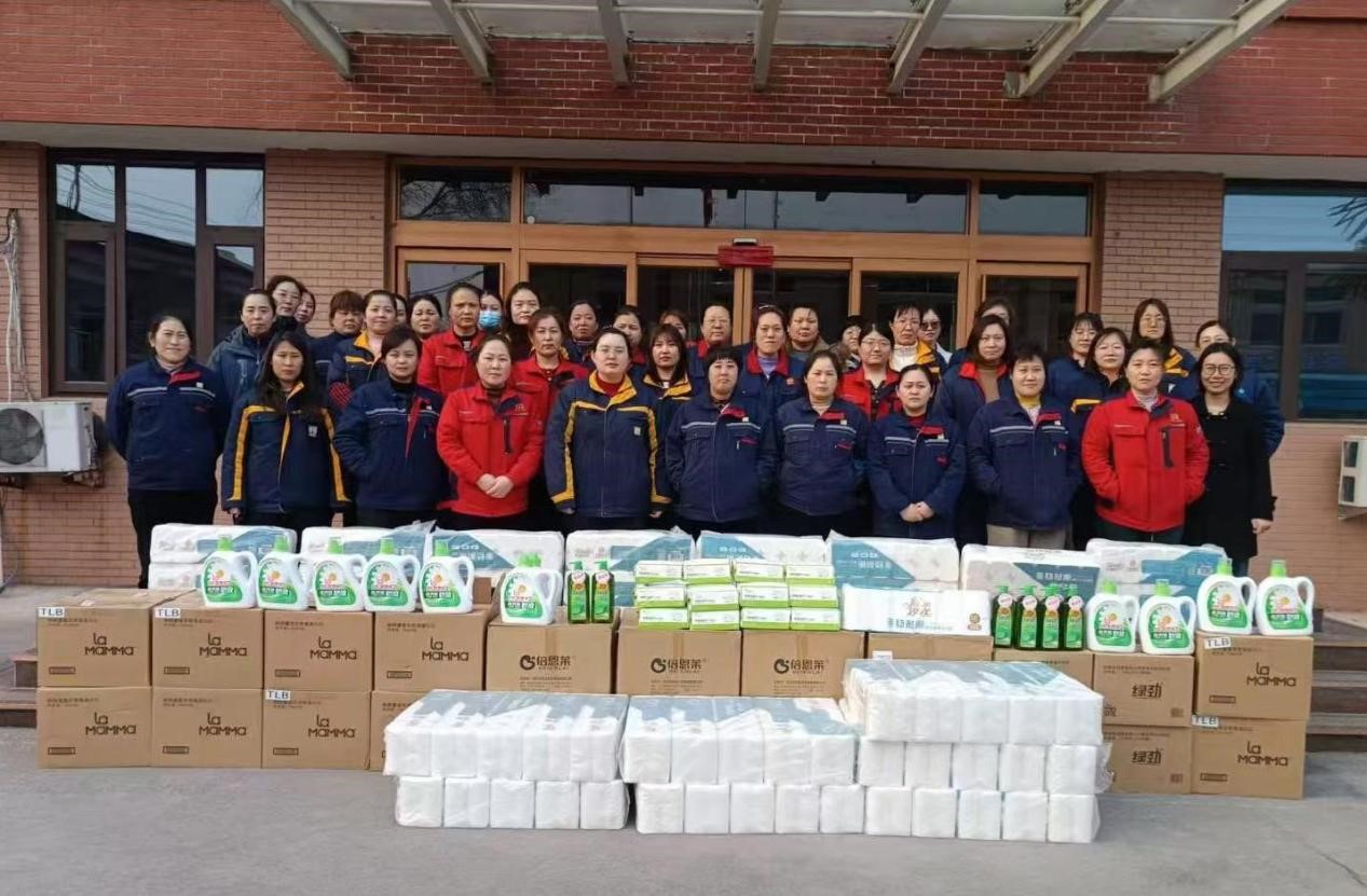 情暖女員工，愛(ài)在三月天丨金科星為全體女員工發(fā)放“三八”婦女節(jié)暖心福利